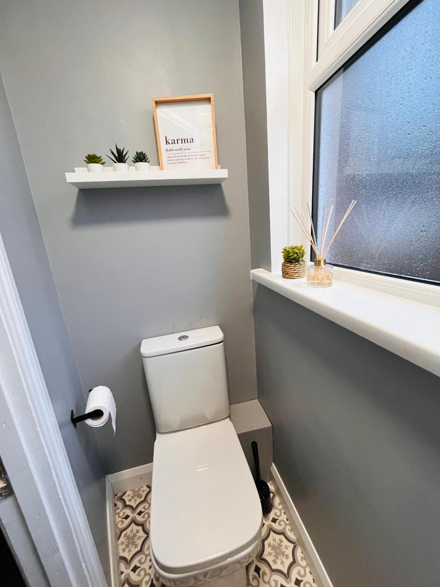 Homestay Kings Bridge Townhouse *